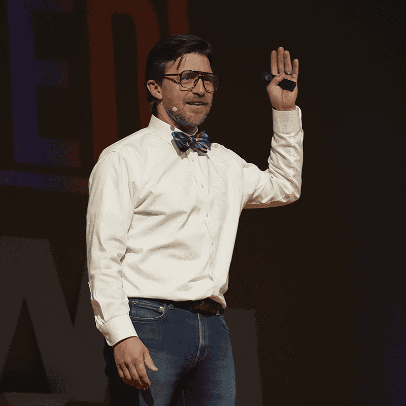 Ryan Koral speaking at smwl26