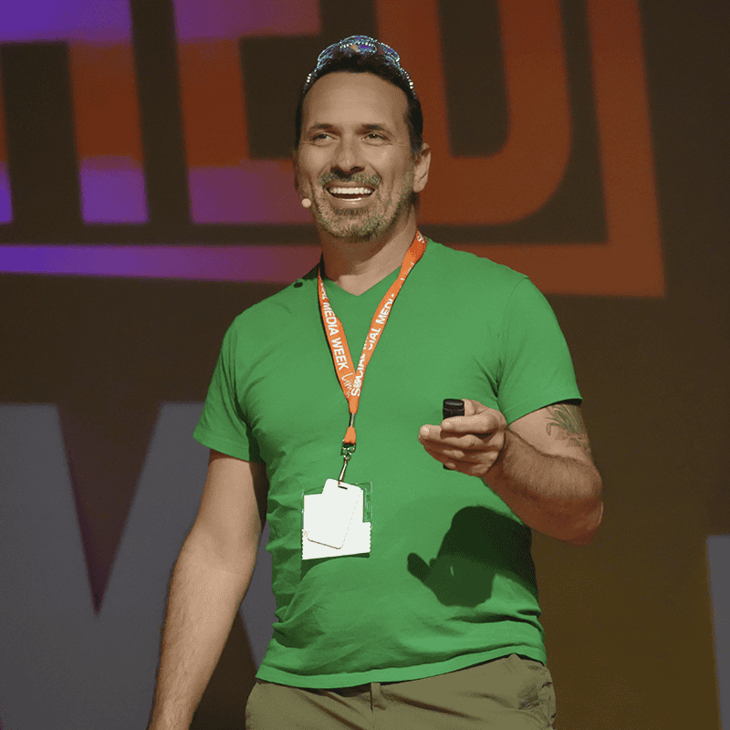 Jeremy Vest speaking at smwl26